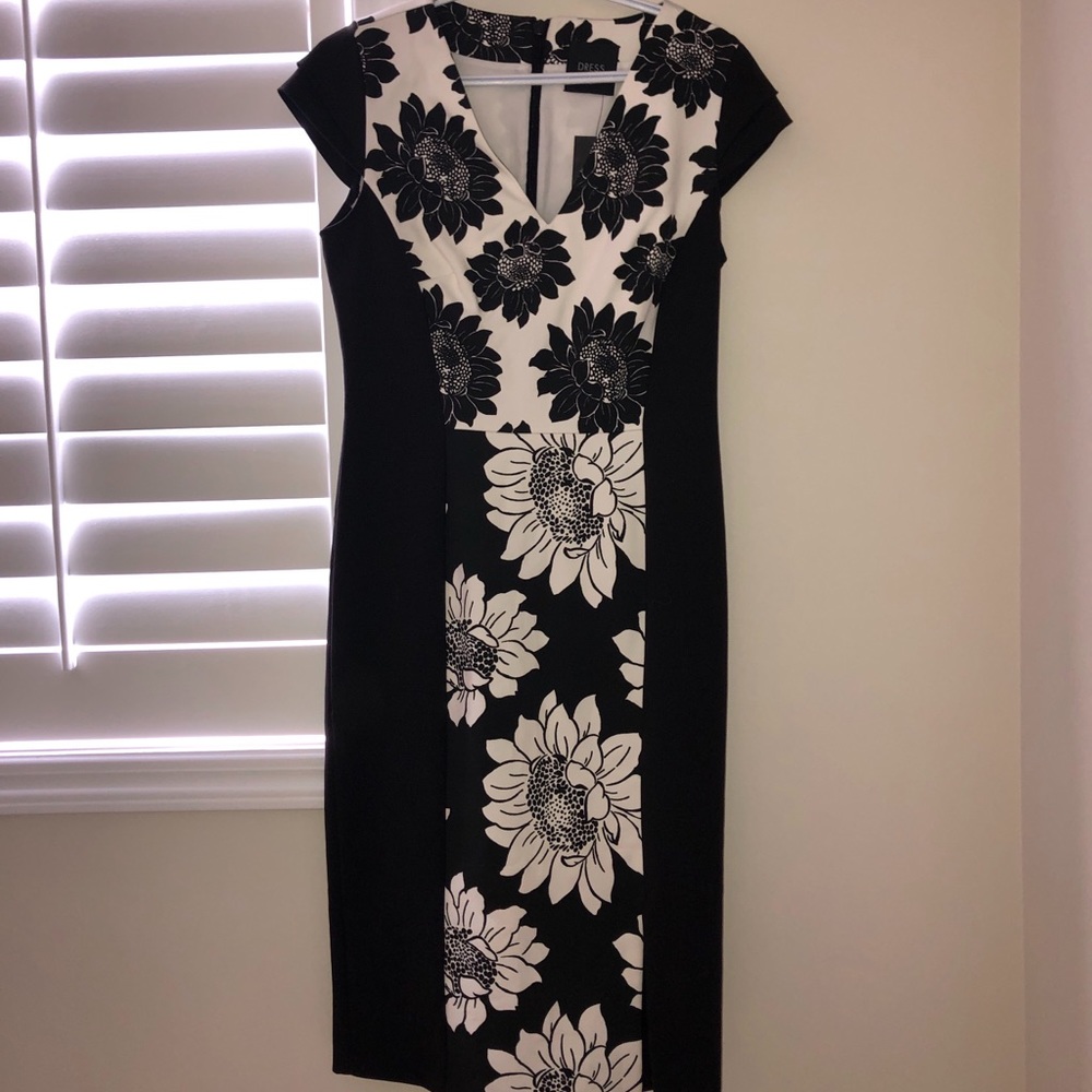 Black Flower Printed Dress
